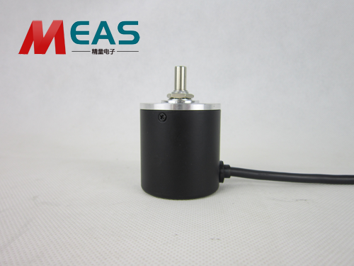 �������a���D(zhu��n)�ӕr��ݔ���}�_��ͨ�^Ӌ��(sh��)�O(sh��)���֪����λ�ã������a�����ӻ�ͣ늕r������Ӌ��(sh��)�O(sh��)��ă�(n��i)��ӛ����ӛסλ�á��@�ӣ���ͣ늺󣬾��a���������κε��Ƅӣ�����늹����r�����a��ݔ���}�_�^���У�Ҳ�����иɔ_���Gʧ�}�_����Ȼ��Ӌ��(sh��)�O(sh��)��ӛ�������c�͕�ƫ�ƣ������@�Nƫ�Ƶ����ǟo��֪���ģ�ֻ���e�`�����a(ch��n)�Y(ji��)�����F(xi��n)�����֪��.