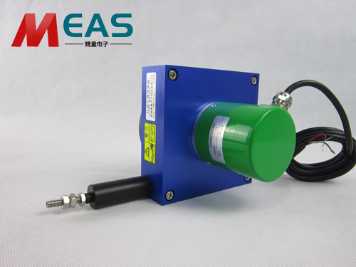 �������λ�ƾ��a�����F���φ��}��С���̴�Ҏ��� 